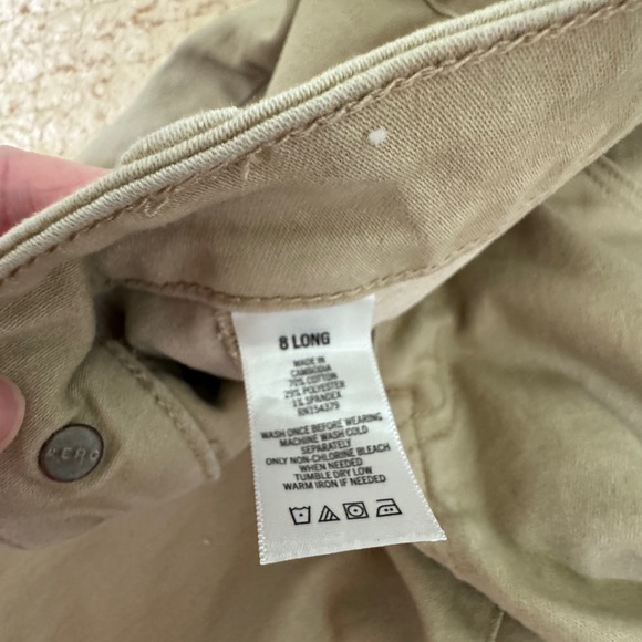 American Eagle women’s Khakis - Picture 4 of 5